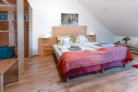 Schlossberghotel - 48