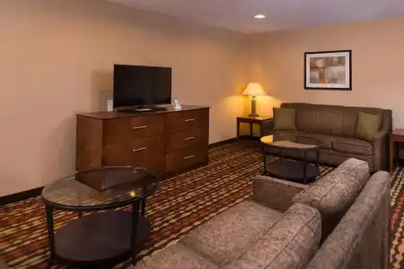Best Western Ambassador Inn & Suites - 184