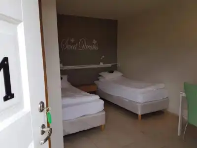 Vinland Guesthouse - 25