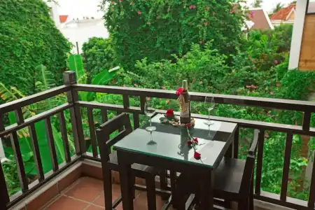 East West Villa - 150