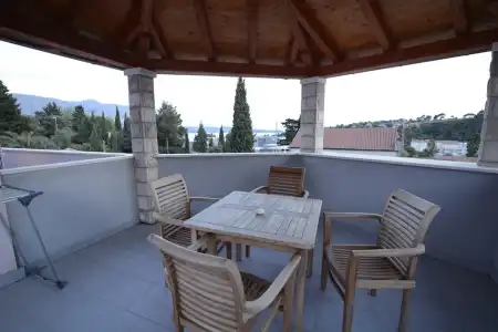 Villa Avantgarde - 203