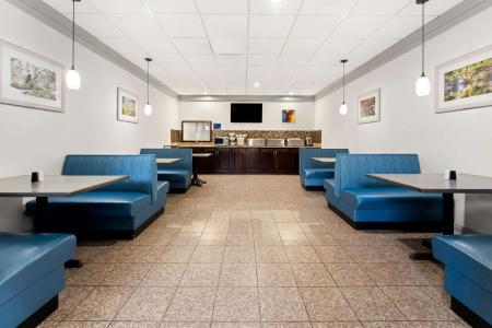 Best Western Riverside Inn - 13