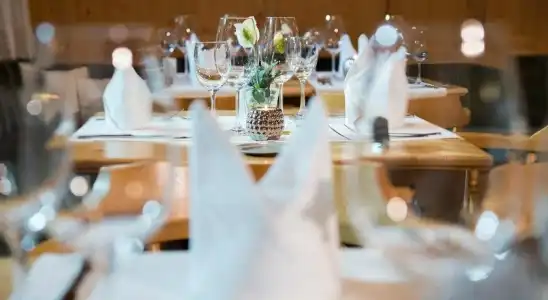 Bellaval & Restaurant - 17