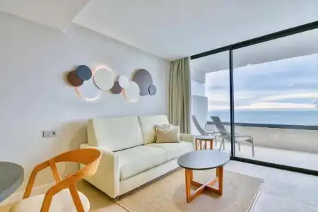 Relaxia Beverly Suites - 12