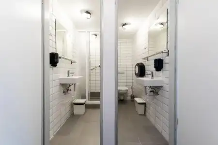 Adagio Hostel Basilica - 7