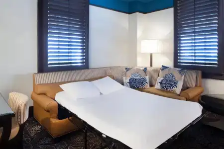 Crowne Plaza Key West-La Concha - 81