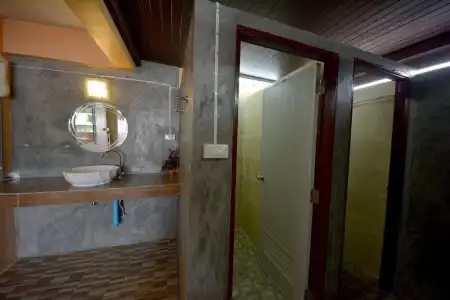 Phangan Barsay Hostel - 44