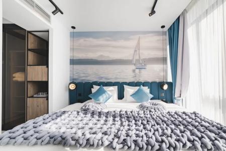 Aurel Coast - 73
