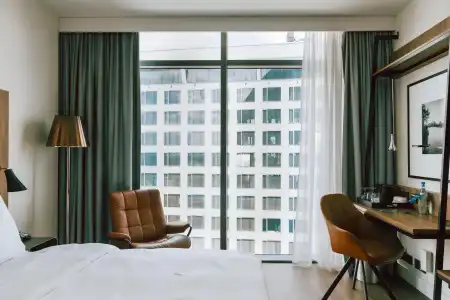 Radisson Blu, Frankfurt - 1