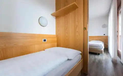 Residence Contrin - 92