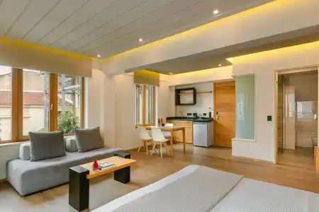 Querini Luxury Suites - 62