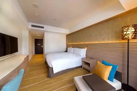 DoubleTree by Hilton Okinawa Chatan Resort - 57