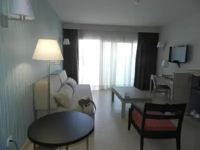 HD Beach Resort & SPA - 48