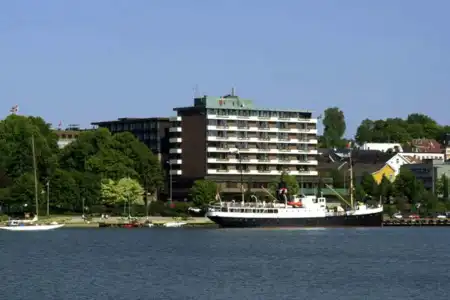 Klubben - 15