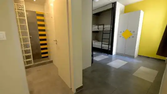 The Hive Party Hostel - 9