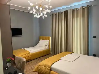 Vila Tirana - 25