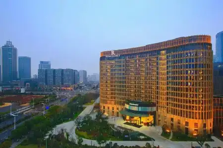 Renaissance Nanjing Olympic Centre - 45