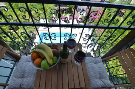 Mykonut Boutique Suites - 11