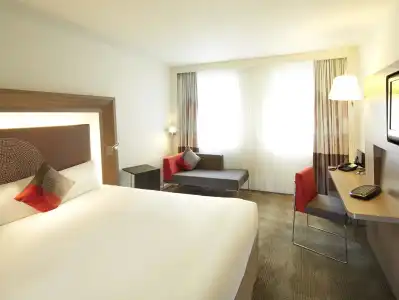 Novotel London Wembley - 4