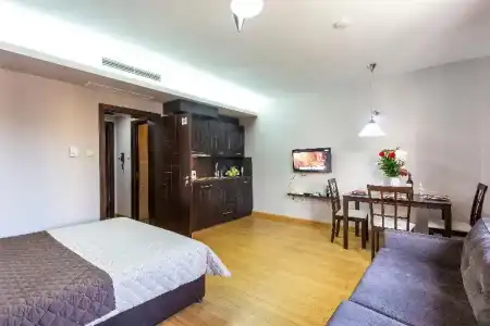 CityHome Aparthotel - 30