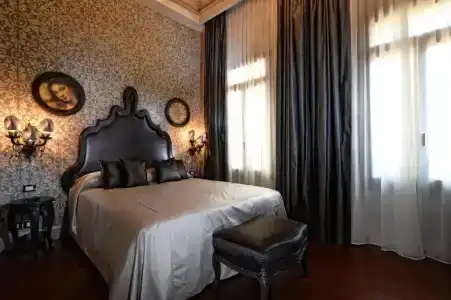 Palazzetto Madonna - 25