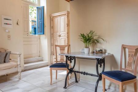 Pandora Suites - 17