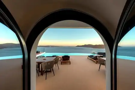 Olvos Luxury Suites - 18