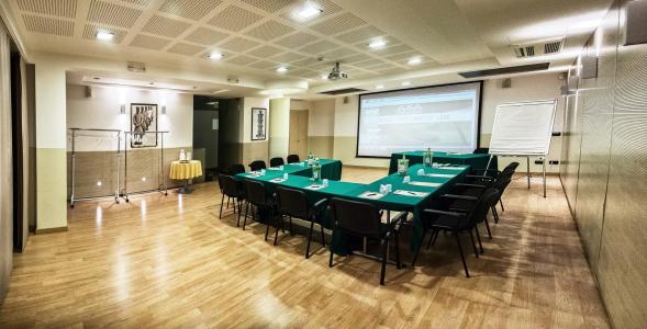 Acca Palace AAs - 18