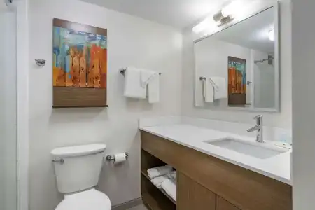 MainStay Suites Lexington I-75 - 43