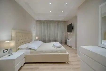 The Rooms - 243