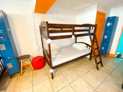 ITH Beach Bungalow Surf Hostel - 19