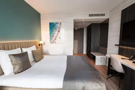 HOTELUX Amsterdam Airport - 15