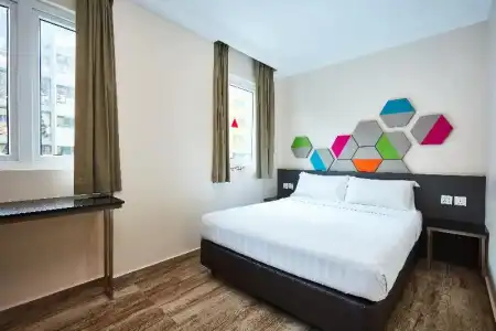 Ibis Budget Singapore Emerald - 17