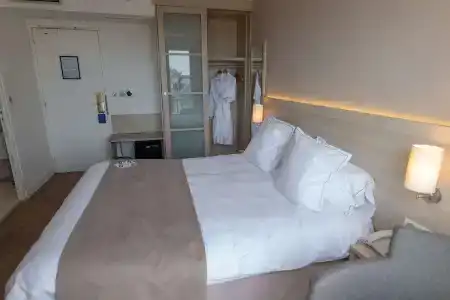 Best Western Le Roof - 171