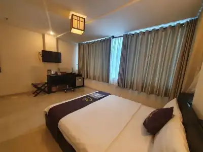Azumaya Le Thanh Ton - 1