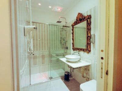 Impero Vaticano Suites Guest House - 126