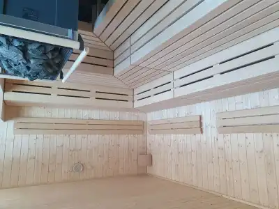 Piazza und Restaurant - 1