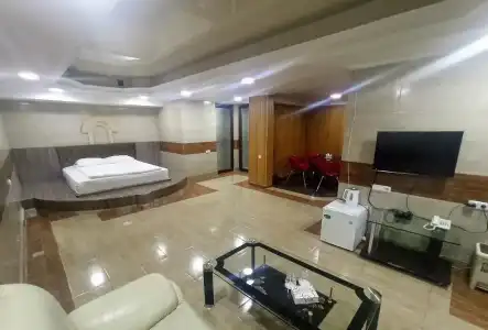 Yerevan Deluxe - 14