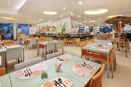 HARRIS & Residence Riverview Kuta Bali - 19