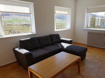 Húsabakki Guesthouse - 1