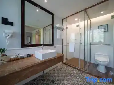 Xiangyang Shangqin Boutique Jing'an Temple Subway Station Branch) - 50