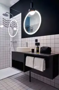 STAYERY Bielefeld Hauptbahnhof - 38