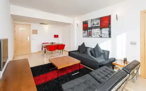 Zentral Ave - 60