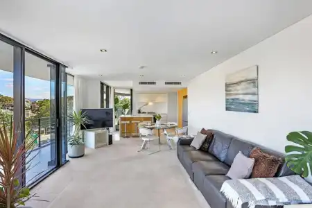 Ambience on Burleigh Beach - 138