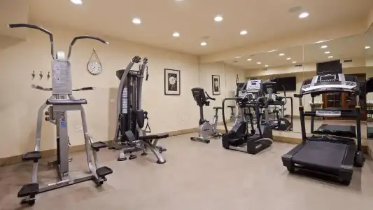 Best Western Plus Sunset Plaza - 20