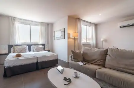 Pierre & Vacances Barcelona Sants - 24