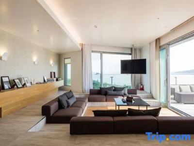 Nest, a Member of Designs - 168