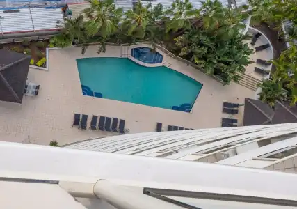 Broadbeach Savannah & Resort - 14