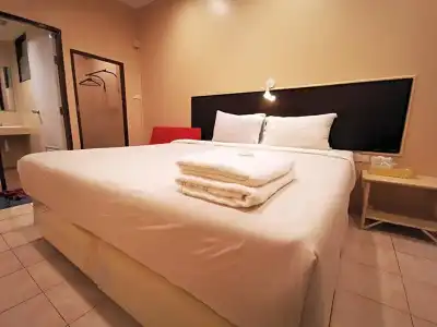 OYO 128 Kkinn South Pattaya - 33