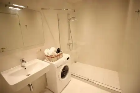 Superior Apartments - 6